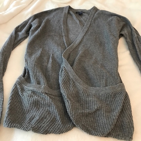 american eagle knit cardigan